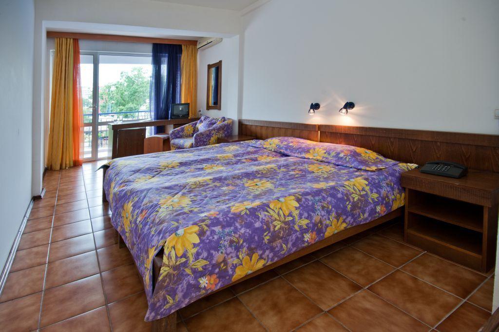 Regina Hotel Sunny Beach Exterior photo